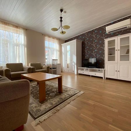 Posti Guest Apartment Хаапсалу Экстерьер фото